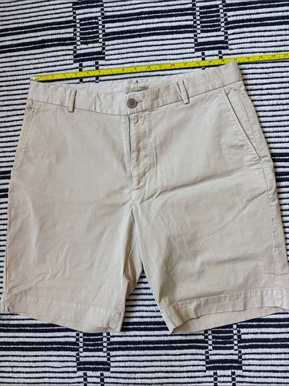 Sunspel Khaki Cotton Shorts  34